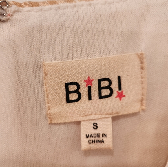 BiBi Boutique Picnic Dress - Picture 2 of 5